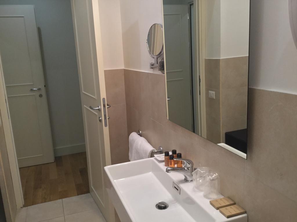 Rhome Terminal Guest House ローマ エクステリア 写真
