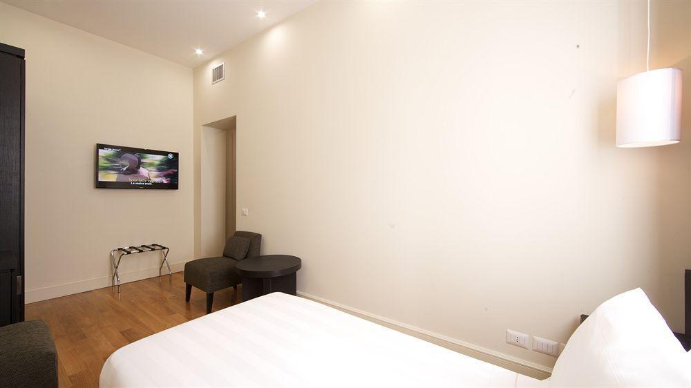 Rhome Terminal Guest House ローマ エクステリア 写真